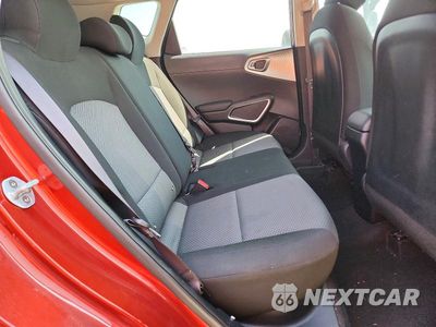 Zdjęcie 11 z 13 samochodu: 2020 KIA SOUL LX VIN:KNDJ23AU0L7076864 - miniatura