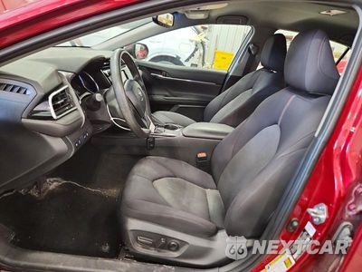 Zdjęcie 7 z 12 samochodu: 2018 TOYOTA CAMRY LE VIN:4T1B11HK0JU505897 - miniatura