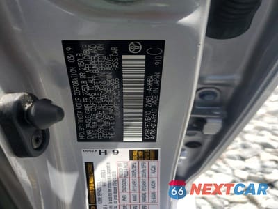 Zdjęcie 12 z 12 samochodu: 2019 TOYOTA PRIUS XLE VIN:JTDKARFU9K3078055 - miniatura