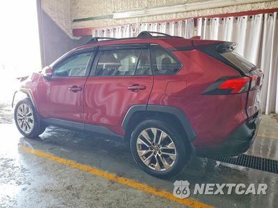 Drugie zdjęcie samochodu z przodu: 2021 TOYOTA RAV4 XLE PREMIUM VIN:2T3A1RFV3MW203202 - miniatura