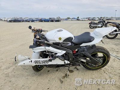 Trzecie zdjęcie samochodu z tyłu: 2007 YAMAHA YZFR6 L VIN:JYARJ12Y47A005814 - miniatura