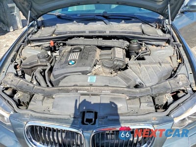 Zdjęcie 11 z 12 samochodu: 2009 BMW 328 XI SULEV VIN:WBAPK53539A509727 - miniatura