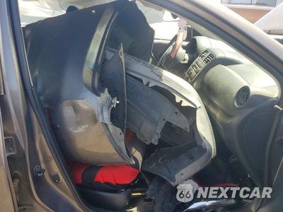 Zdjęcie 7 z 12 samochodu: 2014 NISSAN VERSA 1.6 S PLUS VIN:3N1CN7AP4EL822400 - miniatura