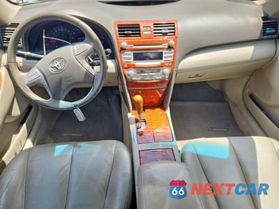 Zdjęcie 8 z 12 samochodu: 2010 TOYOTA CAMRY XLE V6 VIN:4T1BK3EK4AU609399 - miniatura