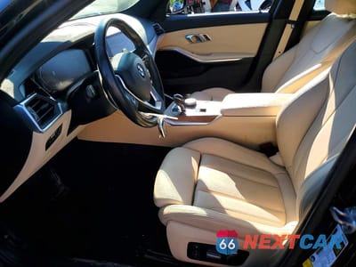Zdjęcie 7 z 12 samochodu: 2019 BMW 330XI VIN:3MW5R7J55K8B00647 - miniatura