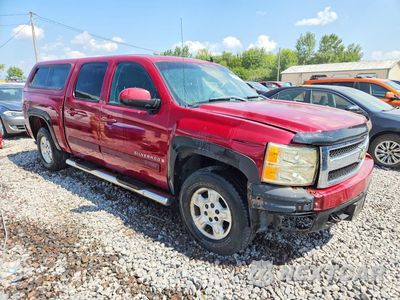 Czwarte zdjęcie samochodu z boku: 2007 CHEVROLET SILVERADO K1500 CREW CAB VIN:2GCEK13M871696447 - miniatura