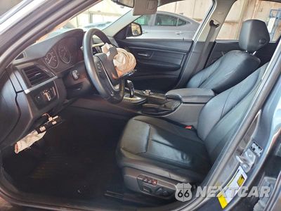 Zdjęcie 7 z 12 samochodu: 2013 BMW 328 I SULEV VIN:WBA3C1C55DF436845 - miniatura