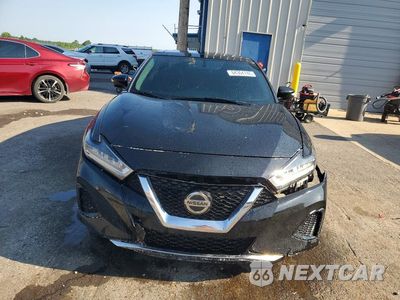 Piąte zdjęcie samochodu w środku: 2016 NISSAN MAXIMA PLATINUM VIN:1N4AA6AP2GC395961 - miniatura