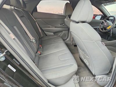 Zdjęcie 10 z 12 samochodu: 2024 HYUNDAI ELANTRA SEL VIN:KMHLS4DG0RU763983 - miniatura