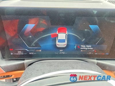 Zdjęcie 9 z 12 samochodu: 2024 BMW 330XI VIN:3MW89FF03R8D90899 - miniatura