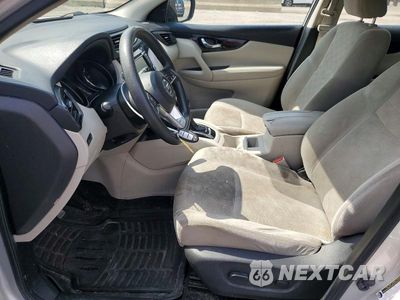 Zdjęcie 7 z 13 samochodu: 2019 NISSAN ROGUE SPORT SV VIN:JN1BJ1CR7KW345177 - miniatura