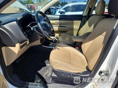 Zdjęcie 7 z 12 samochodu: 2018 MITSUBISHI OUTLANDER SE VIN:JA4AZ3A33JZ071740 - miniatura