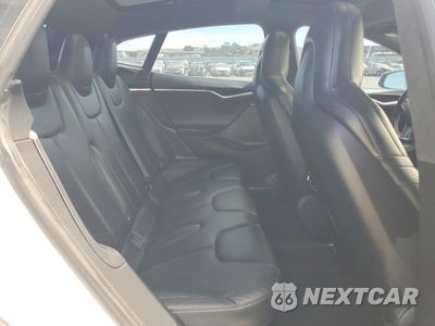 Zdjęcie 10 z 12 samochodu: 2016 TESLA MODEL S VIN:5YJSA1E12GF151480 - miniatura