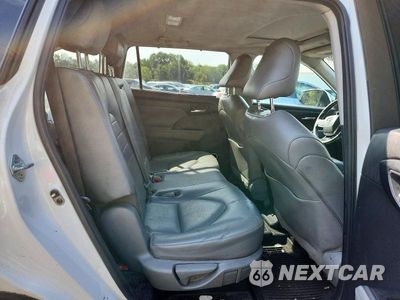 Zdjęcie 11 z 14 samochodu: 2022 TOYOTA HIGHLANDER XLE VIN:5TDGZRBH2NS560599 - miniatura