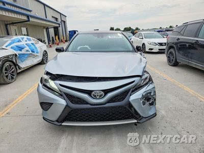 Piąte zdjęcie samochodu w środku: 2019 TOYOTA CAMRY XSE VIN:4T1B61HK8KU188924 - miniatura
