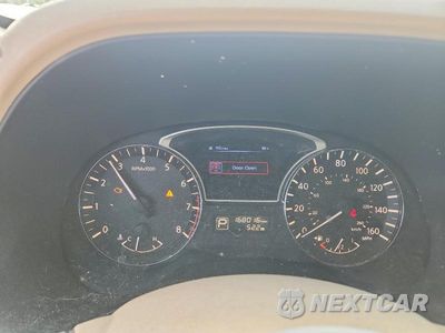 Zdjęcie 9 z 13 samochodu: 2014 NISSAN PATHFINDER SL VIN:5N1AR2MN4EC632240 - miniatura