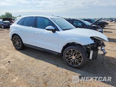 Czwarte zdjęcie samochodu z boku: 2024 PORSCHE CAYENNE VIN:WP1AA2AY1RDA10722 - miniatura