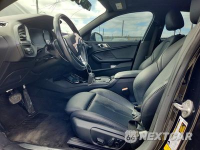 Zdjęcie 7 z 12 samochodu: 2021 BMW 228XI VIN:WBA73AK00M7H47345 - miniatura