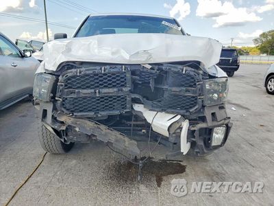 Piąte zdjęcie samochodu w środku: 2017 RAM 1500 ST VIN:1C6RR7FT1HS809795 - miniatura