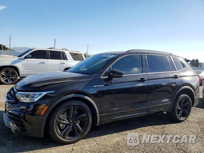 2024 VOLKSWAGEN TIGUAN SE R-LINE BLACK 3VVCB7AX0RM201436 - główne zdjęcie licytacji z USA - miniatura