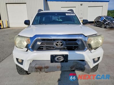 Piąte zdjęcie samochodu w środku: 2013 TOYOTA TACOMA DOUBLE CAB VIN:5TFJX4GN5DX024316 - miniatura