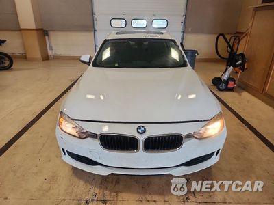 Piąte zdjęcie samochodu w środku: 2015 BMW 328 I VIN:WBA3A5C55FF609408 - miniatura