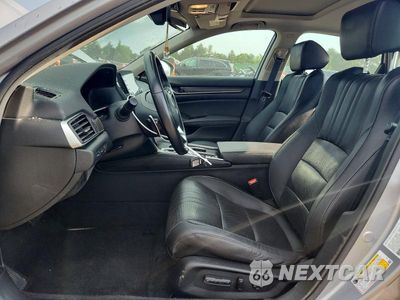 Zdjęcie 7 z 12 samochodu: 2020 HONDA ACCORD TOURING VIN:1HGCV2F94LA004181 - miniatura