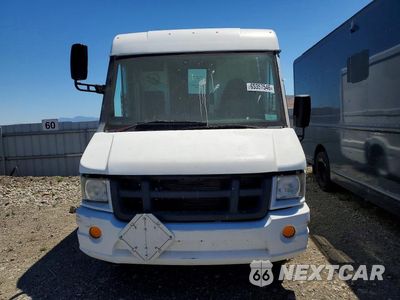 Piąte zdjęcie samochodu w środku: 2013 ISUZU NPR HD DELIVERY TRUCK VIN:JALB4T172D7W01089 - miniatura