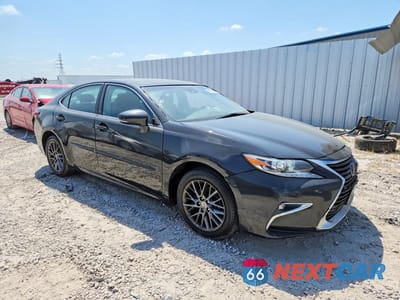 Czwarte zdjęcie samochodu z boku: 2018 LEXUS ES 350 VIN:58ABK1GG6JU115454 - miniatura