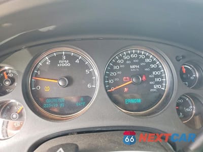 Zdjęcie 9 z 13 samochodu: 2011 CHEVROLET TAHOE K1500 LS VIN:1GNSKAE08BR378266 - miniatura