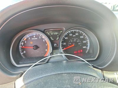 Zdjęcie 9 z 12 samochodu: 2018 NISSAN VERSA SV VIN:3N1CN7AP7JL823020 - miniatura