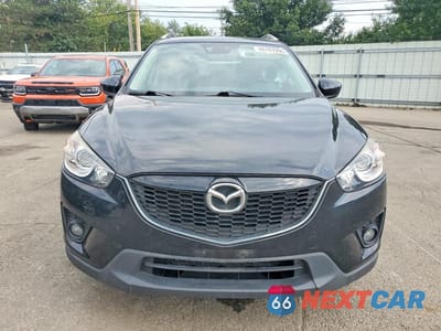 Piąte zdjęcie samochodu w środku: 2014 MAZDA CX-5 GT VIN:JM3KE4DY4E0324021 - miniatura