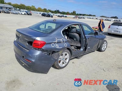 Trzecie zdjęcie samochodu z tyłu: 2017 BMW 330 XI VIN:WBA8D9C5XHK678402 - miniatura
