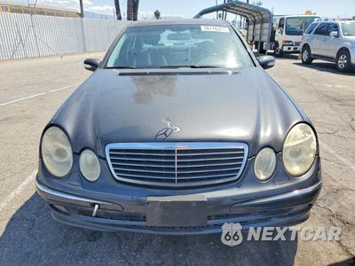 Piąte zdjęcie samochodu w środku: 2004 MERCEDES-BENZ E 320 VIN:WDBUF65J24A439588 - miniatura