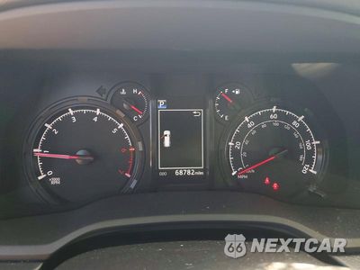Zdjęcie 9 z 13 samochodu: 2022 TOYOTA 4RUNNER SR5 VIN:JTEEU5JR3N5251511 - miniatura