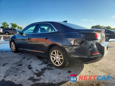 Drugie zdjęcie samochodu z przodu: 2015 CHEVROLET MALIBU 1LT VIN:1G11C5SL0FF327562 - miniatura