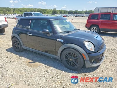 Czwarte zdjęcie samochodu z boku: 2012 MINI COOPER S VIN:WMWSV3C58CTY28106 - miniatura