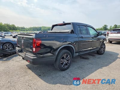 Trzecie zdjęcie samochodu z tyłu: 2017 HONDA RIDGELINE SPORT VIN:5FPYK3F1XHB012790 - miniatura