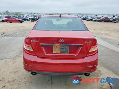 Zdjęcie 6 z 12 samochodu: 2010 MERCEDES-BENZ C 300 4MATIC VIN:WDDGF8BBXAR090044 - miniatura