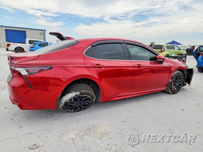 Trzecie zdjęcie samochodu z tyłu: 2024 TOYOTA CAMRY XSE VIN:4T1K31AK0RU063428 - miniatura