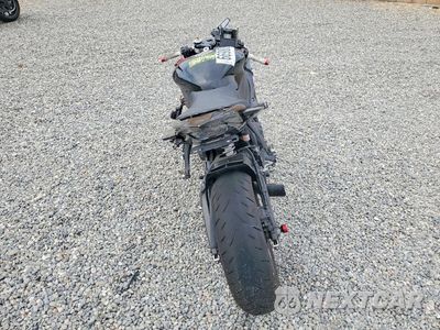 Czwarte zdjęcie samochodu z boku: 2015 YAMAHA YZFR6 C VIN:JYARJ16Y2FA008848 - miniatura