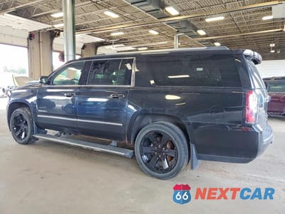 Drugie zdjęcie samochodu z przodu: 2017 GMC YUKON XL DENALI VIN:1GKS2HKJXHR261946 - miniatura