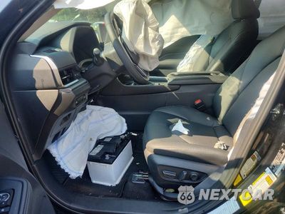 Zdjęcie 7 z 12 samochodu: 2026 TOYOTA GRAND HIGHLANDER XLE VIN:5TDAAAA58TS041141 - miniatura