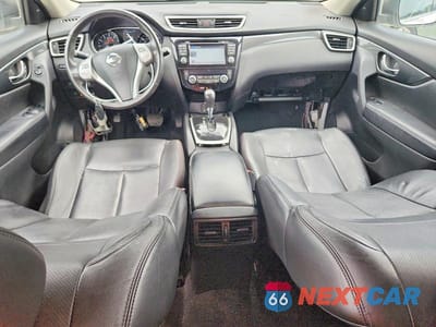Zdjęcie 8 z 12 samochodu: 2015 NISSAN ROGUE SL VIN:5N1AT2MV8FC771984 - miniatura