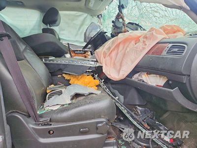 Zdjęcie 7 z 12 samochodu: 2012 CHEVROLET TAHOE K1500 LT VIN:1GNSKBE07CR132915 - miniatura