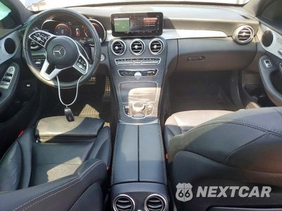 Zdjęcie 8 z 12 samochodu: 2019 MERCEDES-BENZ C 300 4MATIC VIN:55SWF8EB6KU321240 - miniatura