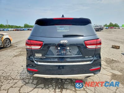 Zdjęcie 6 z 13 samochodu: 2018 KIA SORENTO SX V6 VIN:5XYPKDA57JG406511 - miniatura