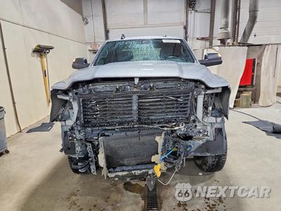 Piąte zdjęcie samochodu w środku: 2022 RAM 2500 BIG HORN/LONE STAR VIN:3C6UR5JL8NG248424 - miniatura