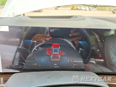 Zdjęcie 9 z 12 samochodu: 2026 BMW X5 XDRIVE50E VIN:5UX43EU0XT9524660 - miniatura