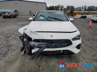 Piąte zdjęcie samochodu w środku: 2025 MERCEDES-BENZ CLA 250 VIN:W1K5J4GB6SN511824 - miniatura
